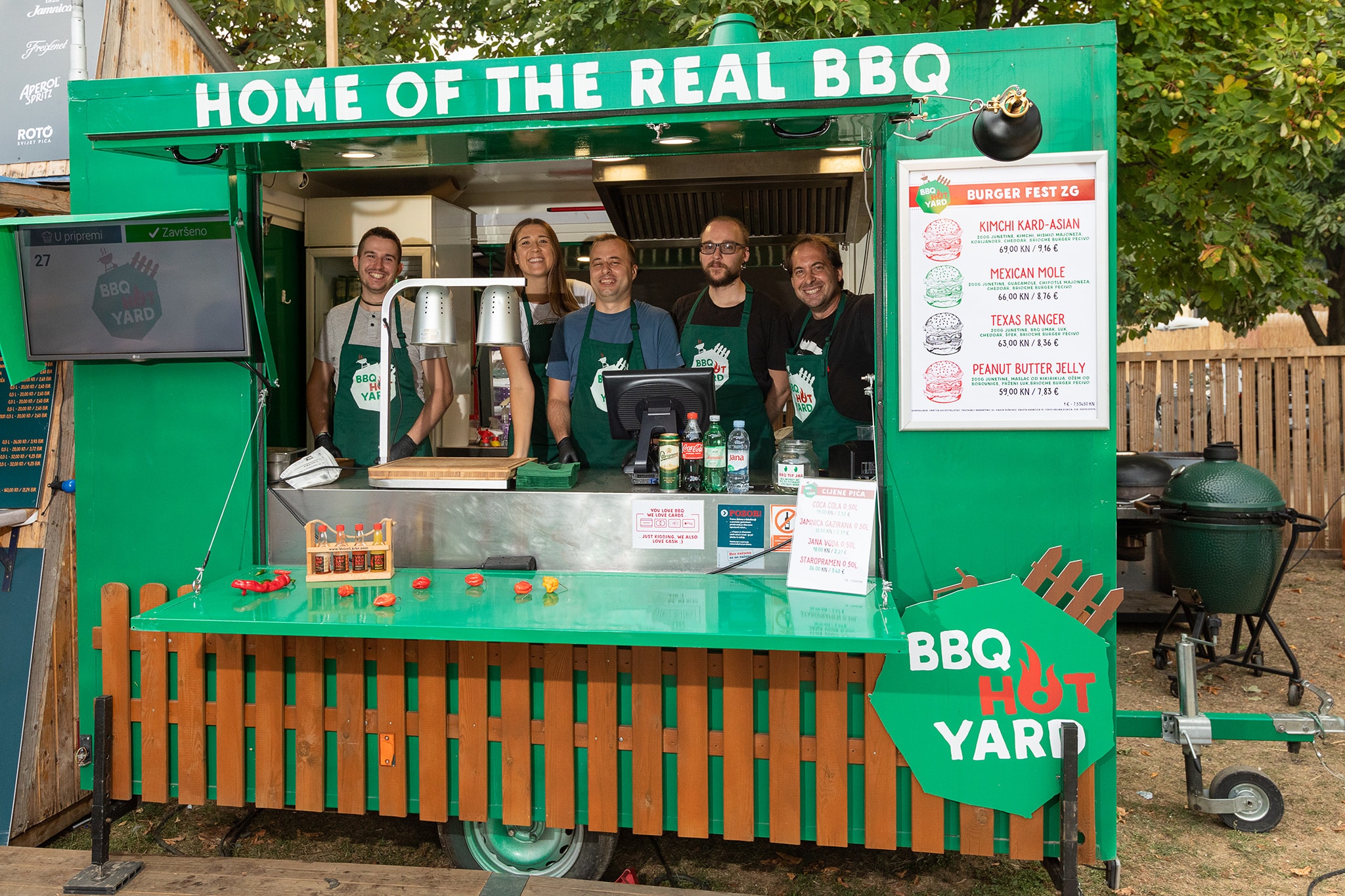BBQ Food Truck 9
