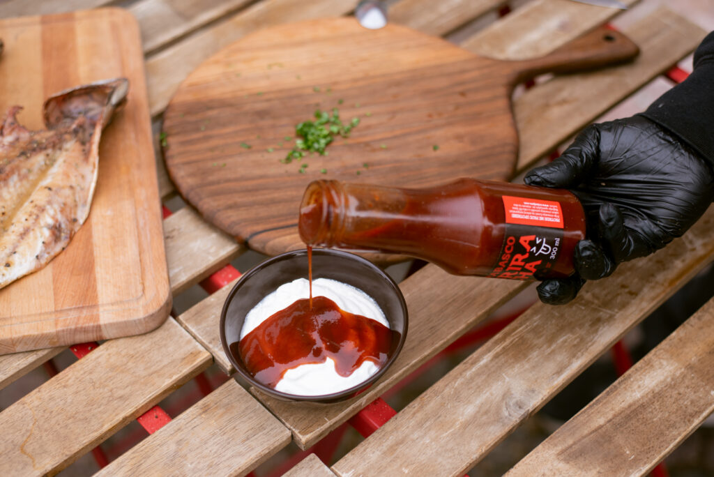 Tacosi s dimljenom plavom ribom - Powered by Traeger Grills® 18 tacosi s dimljenom ribom 6