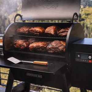 Traeger Ironwood 885 Smoker 3