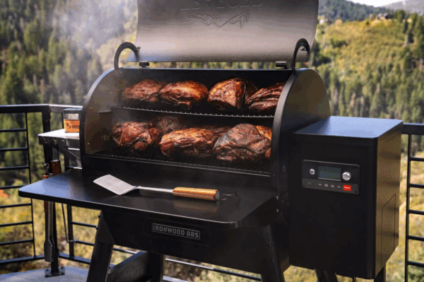 Traeger Ironwood 885 Smoker - Image 4